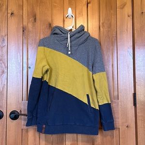 Ampersand hooded sweater